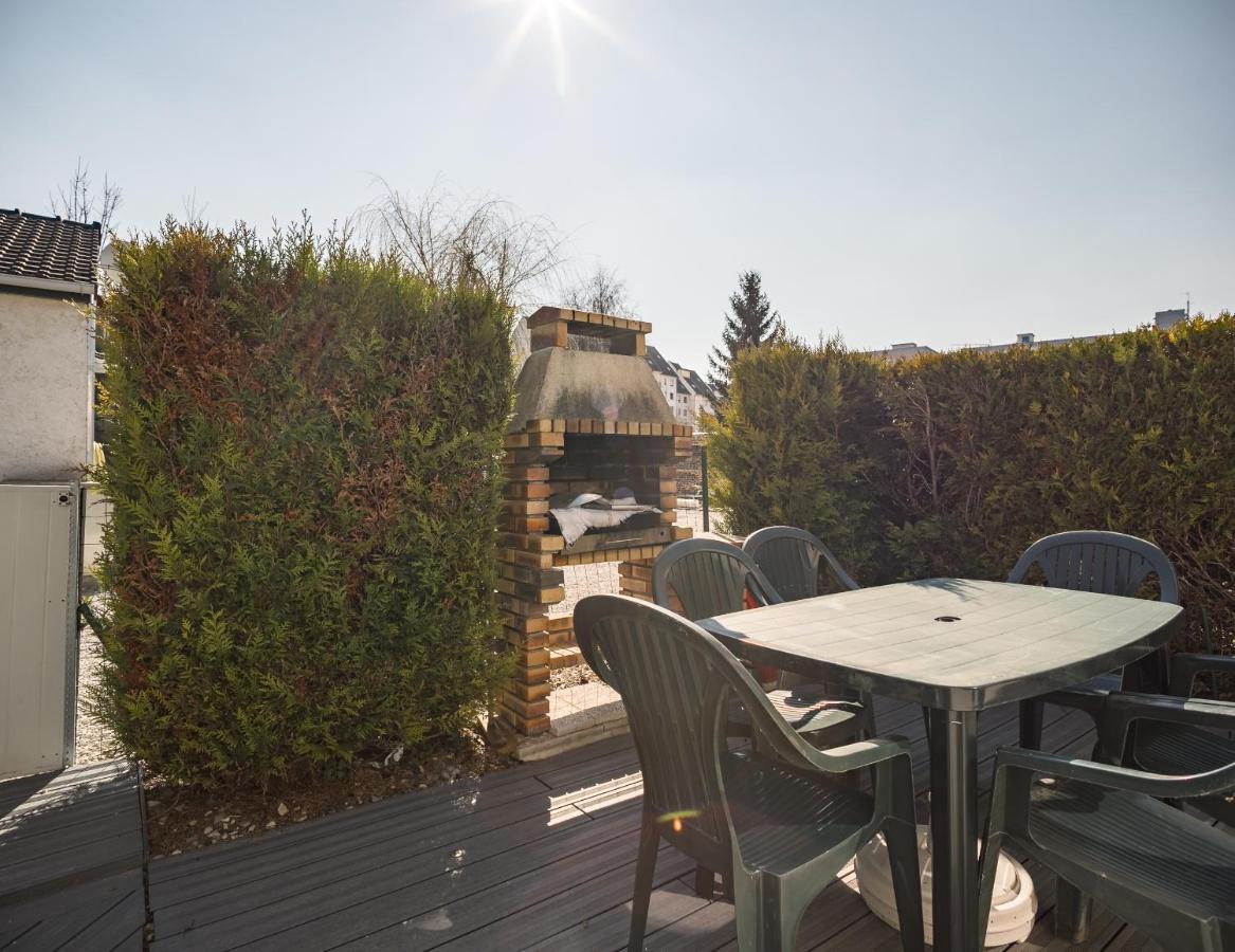 Sun House - Terrasse Parking Prive Gratuit Apartment Troyes Exterior photo